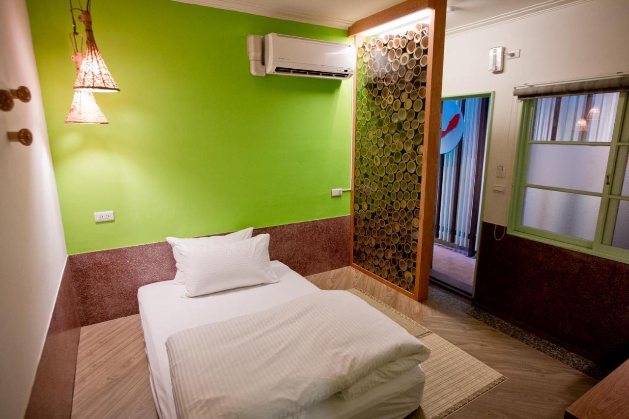 My Way House 好巷一弄民宿 Bed and Breakfast Tainan Eksteriør billede